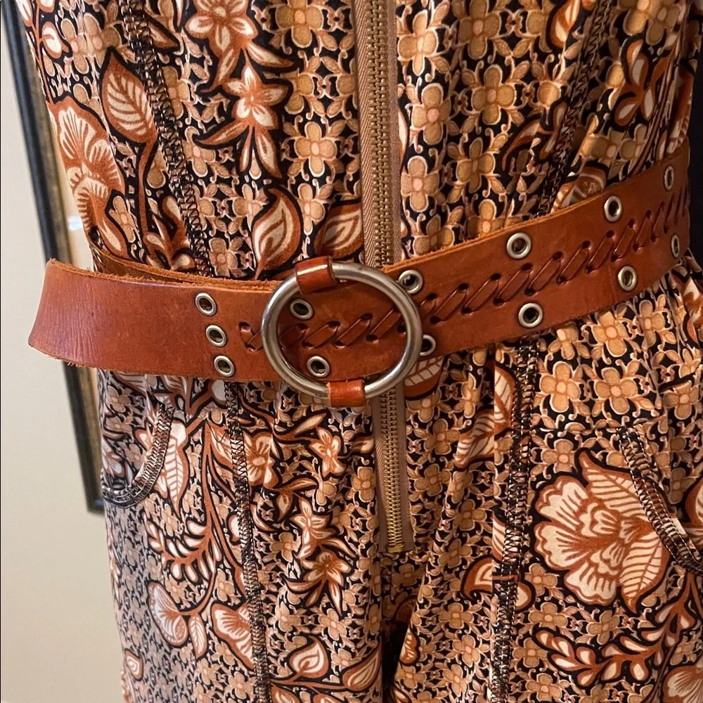 Vintage leather belt by A&F in size medium
